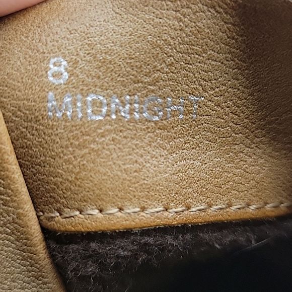 Corkys Women's Sz 8 Midnight Faux Fur Lined Buckle Vegan Ankle Boots Camel Brown - Picture 8 of 10